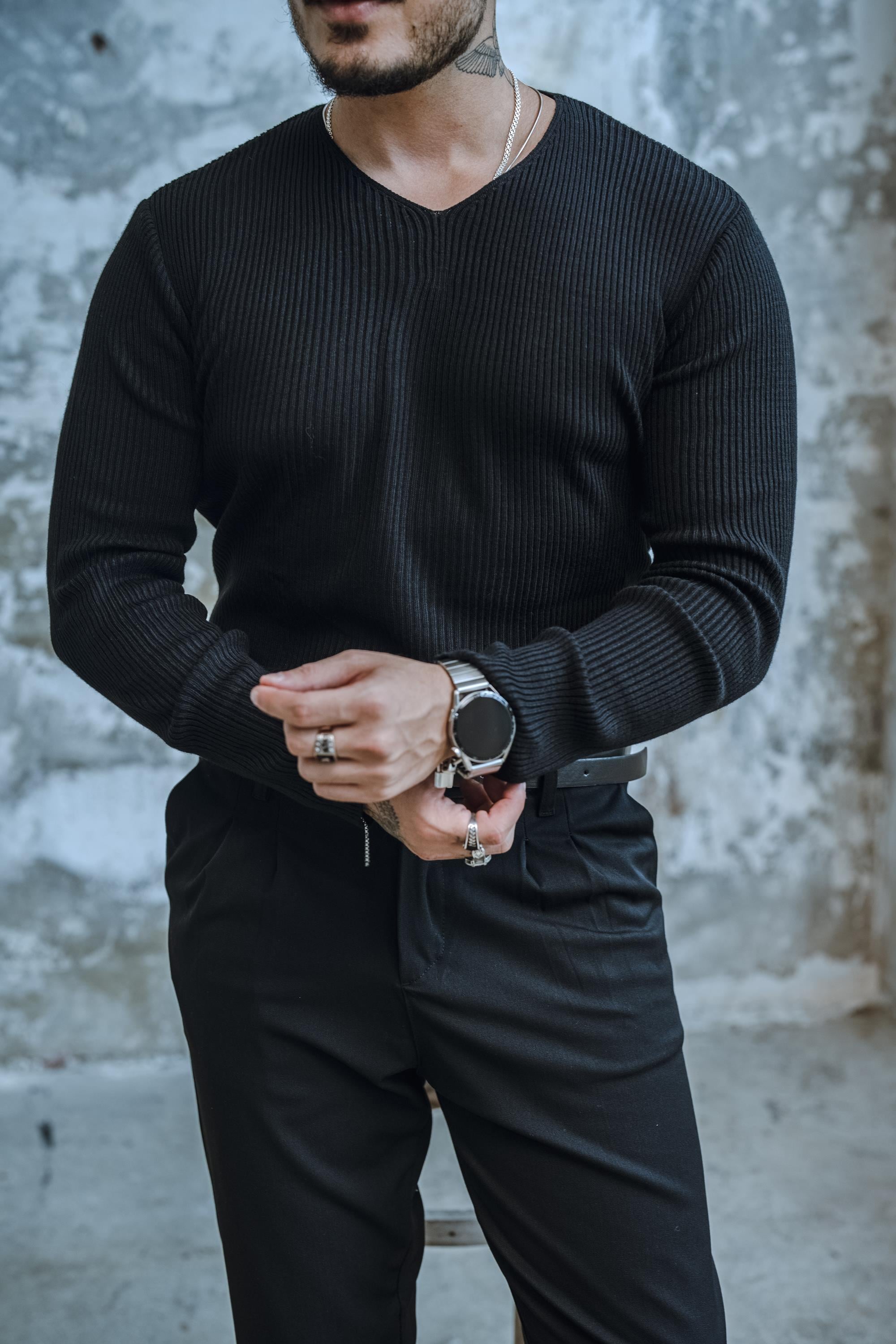 V Yaka Regular Fit Triko Kazak Siyah