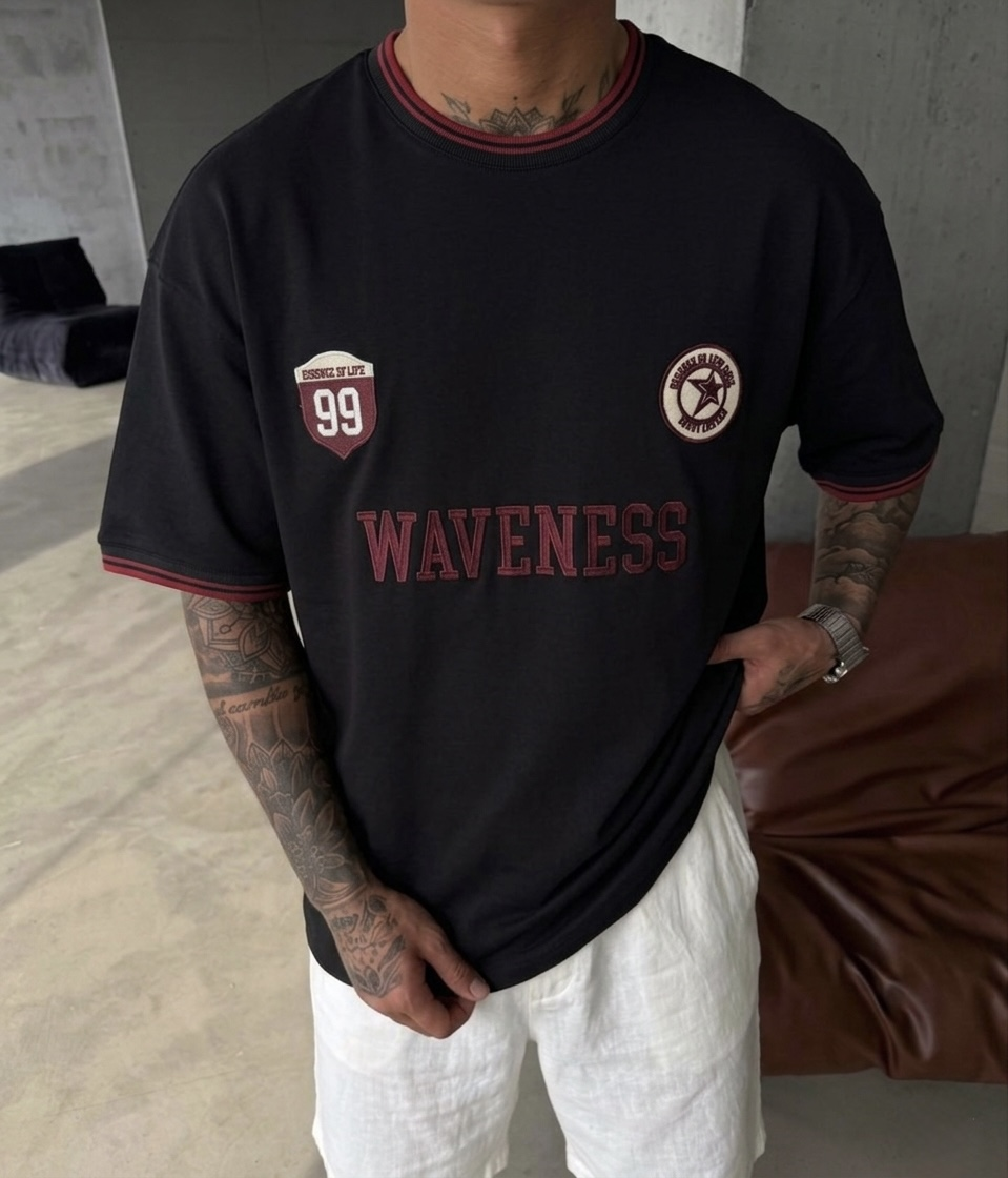 WAVENESS Nakışlı Oversize Tshirt Siyah