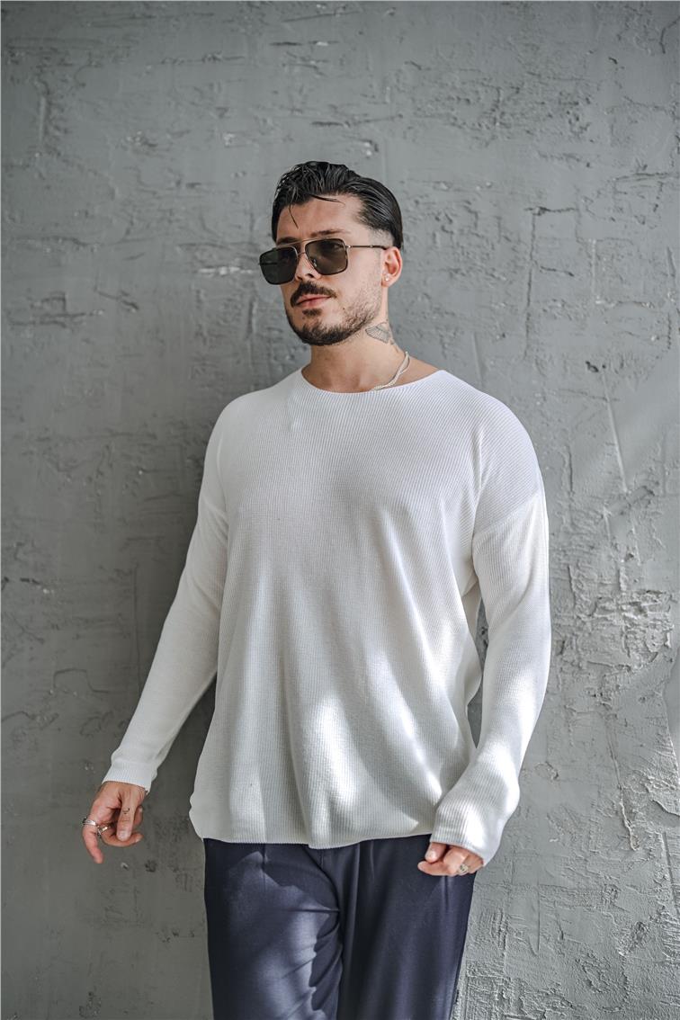 Açık Yaka İnce Triko Kazak Beyaz