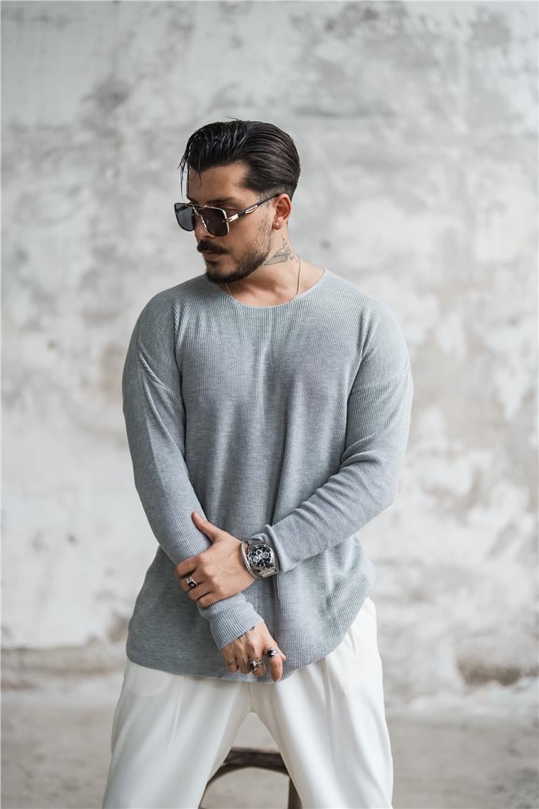 Açık Yaka İnce Triko Kazak Gri