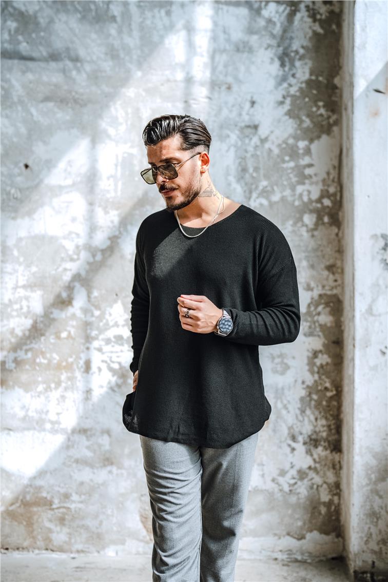 Açık Yaka İnce Triko Kazak Siyah