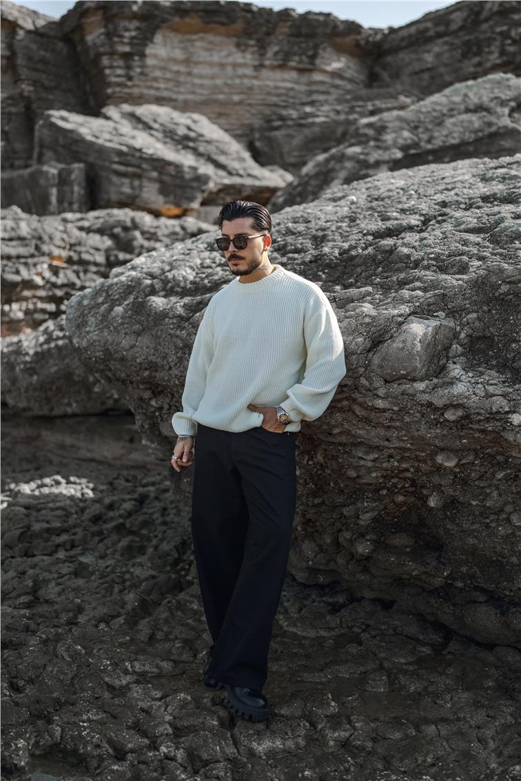 Ajurlu Dolgun  Dokulu  Oversize Kazak Beyaz