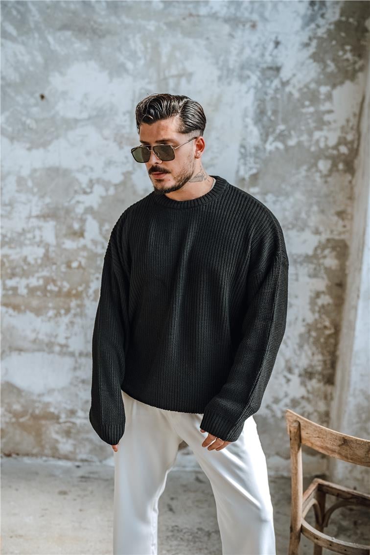 Ajurlu Dolgun  Dokulu  Oversize Kazak Siyah