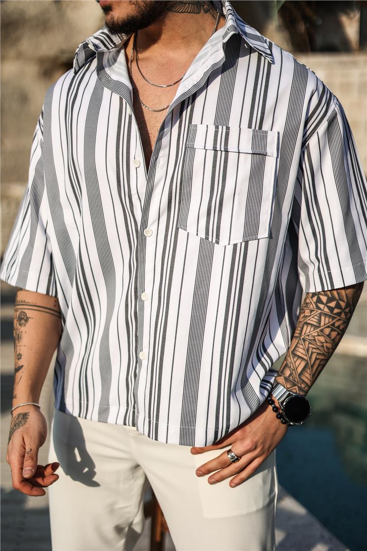 Fakir Kol Çizgili Oversize Kısa Kol Gömlek Siyah