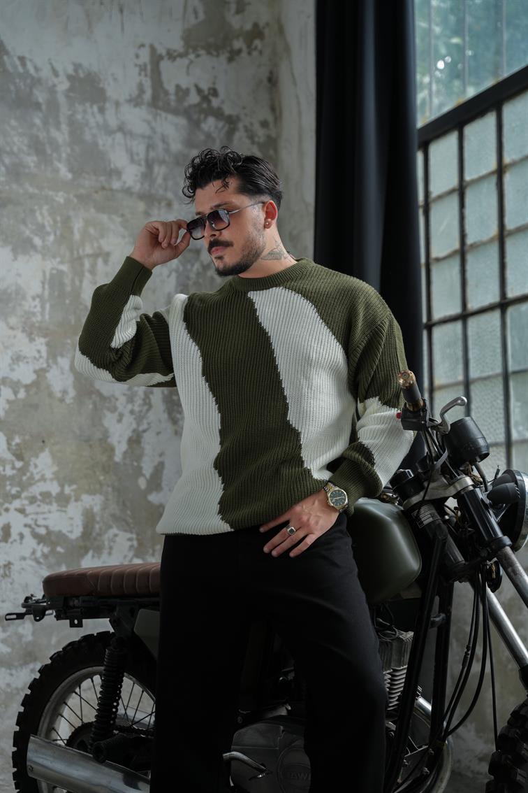 Parça Desenli Bol  Kazak Koyu Yeşil