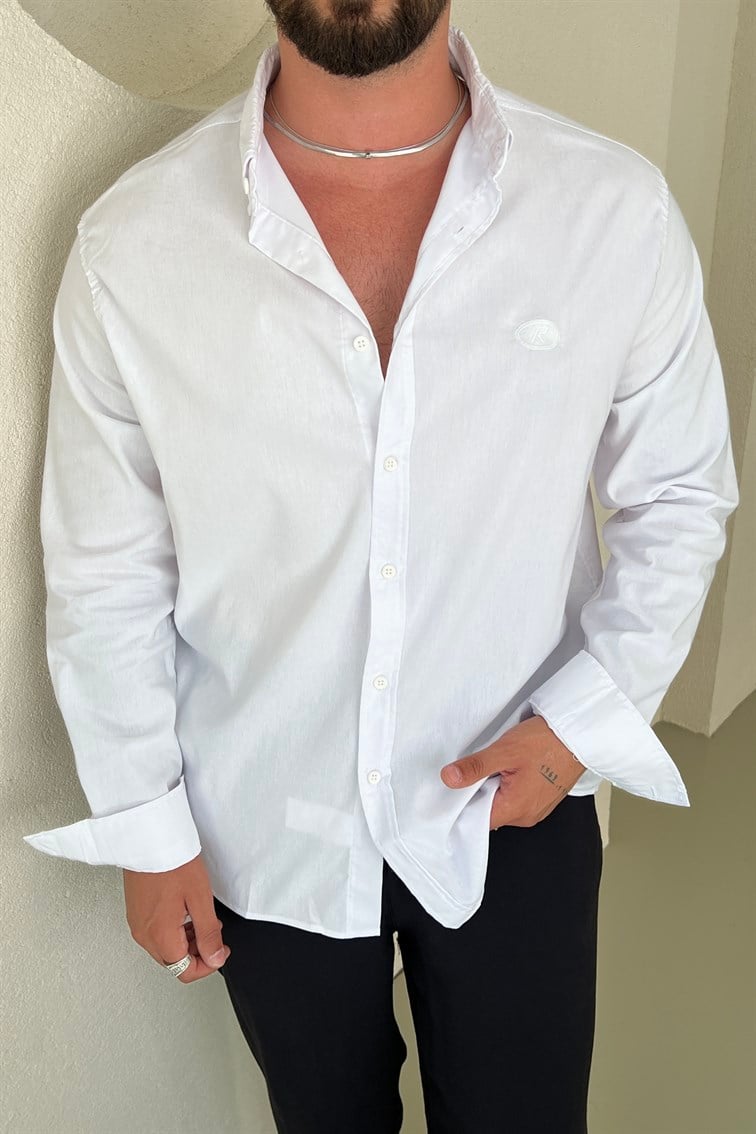R Minimal Nakışlı Oversize Gömlek Beyaz