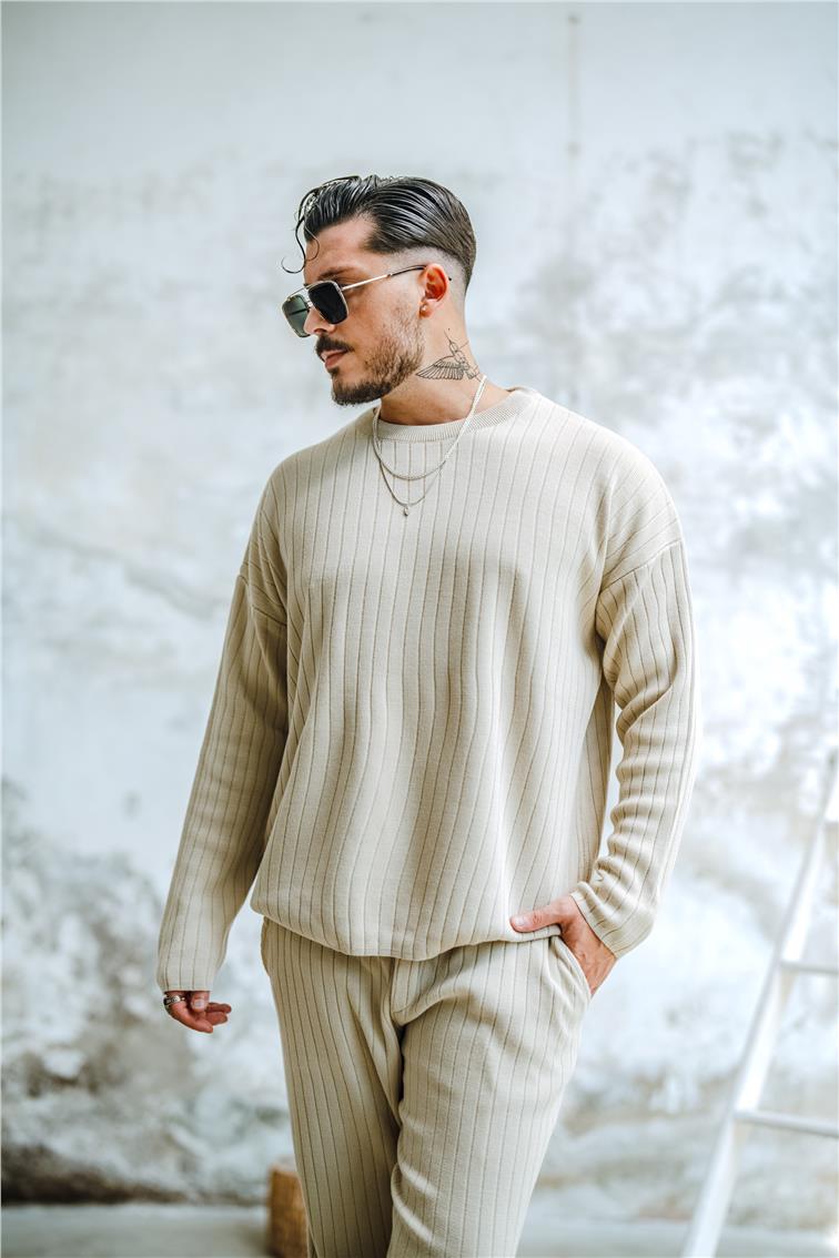 Şerit Dokulu Oversize Kazak Krem