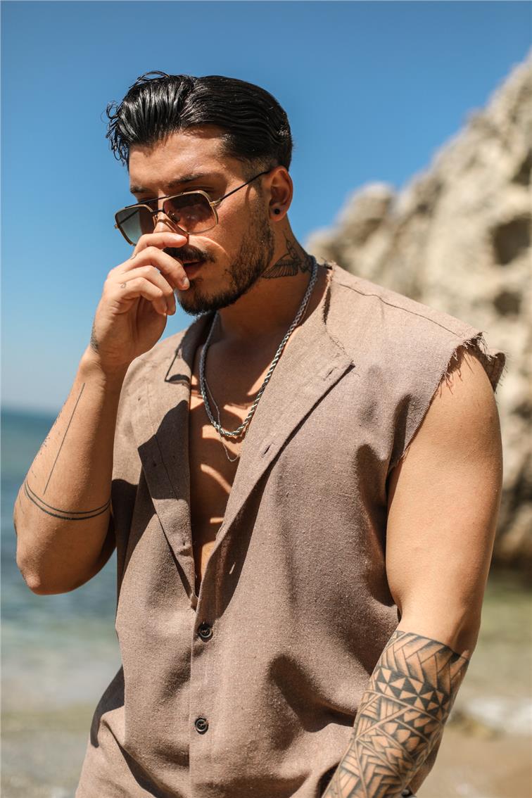 Sıfır Kol Yırtık Detaylı Oversize Gömlek Kahve