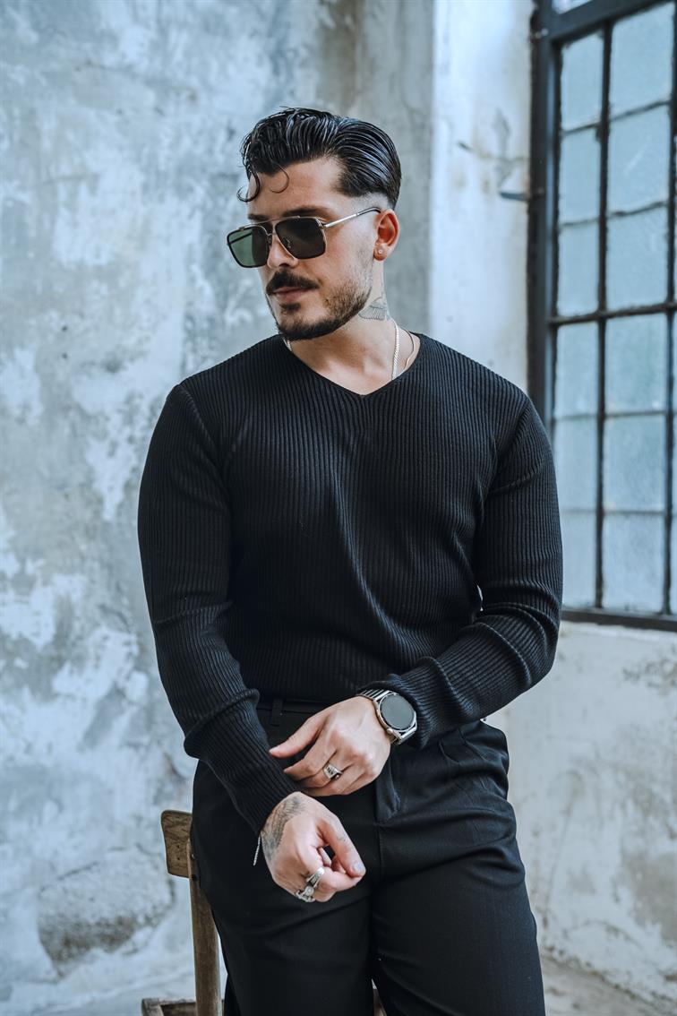 V Yaka Regular Fit Triko Kazak Siyah