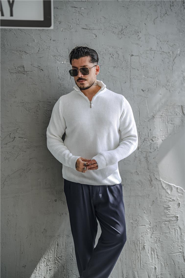 Yarım Fermuarlı Örme Oversize Kazak Beyaz