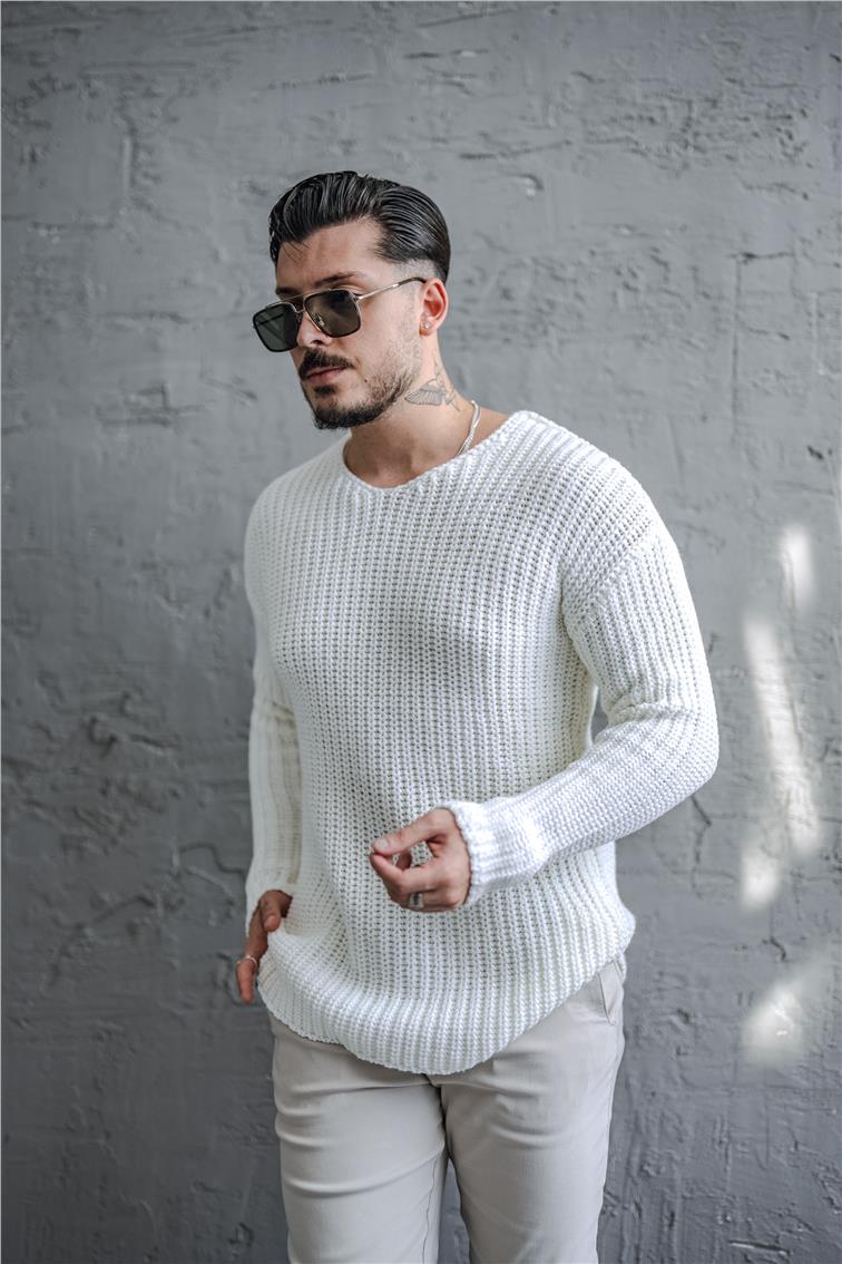 Açık Yaka Geniş Örme Oversize Kazak Beyaz