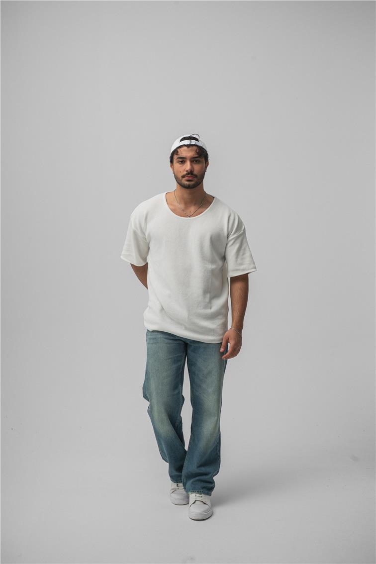Açık Yaka Oversize T-Shirt Beyaz