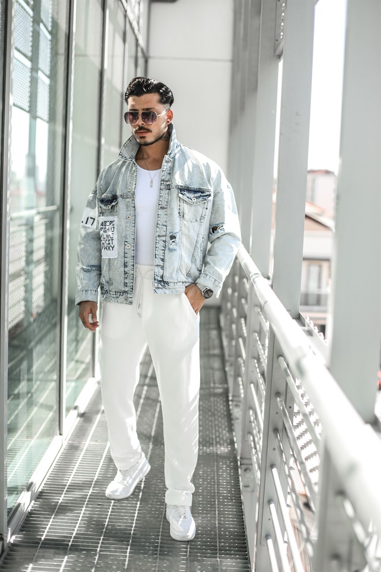 Alfabe Baskılı Oversize Ceket