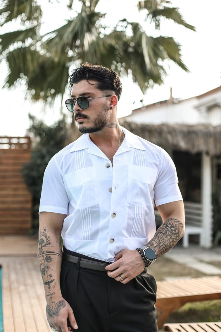 Apaş Yaka Detaylı Cepli Gömlek Beyaz