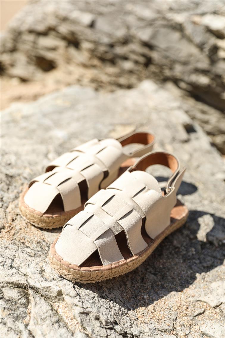 Basic Kare Sandalet Krem