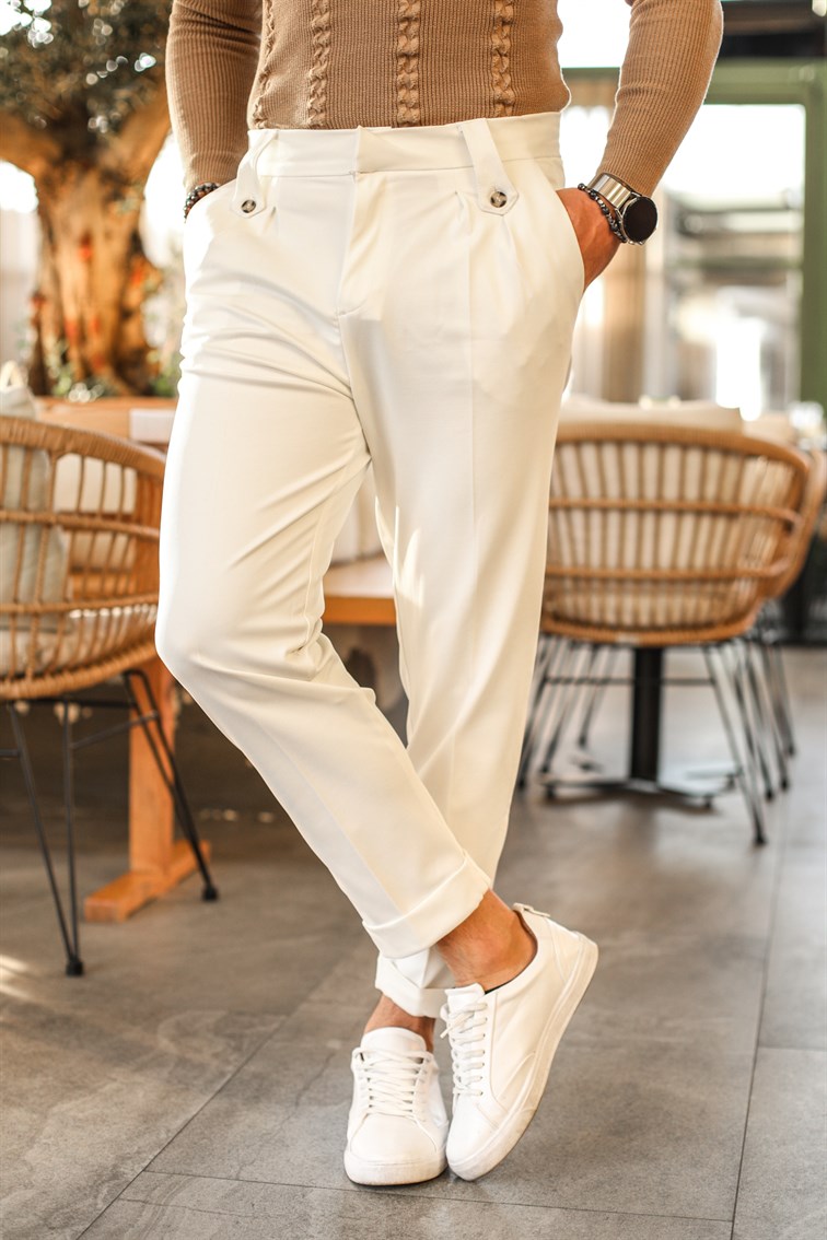 Brit Detay Pileli Pantolon