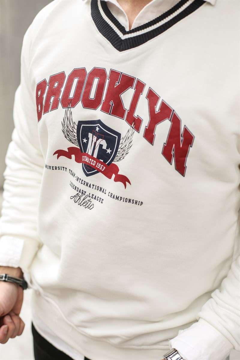 Brooklyn V-neck Sweat