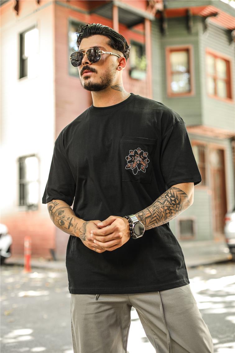 Cep Nakışlı Bol Kalıp Triko T-Shirt Siyah