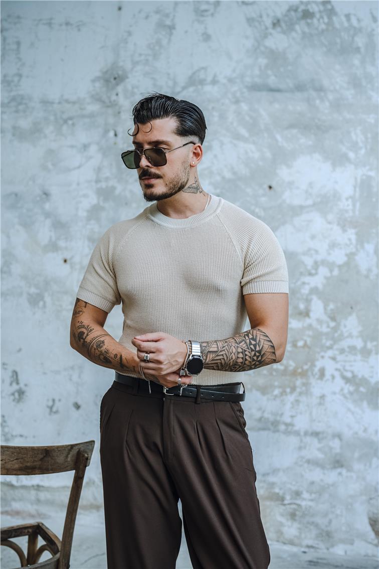Dar Kalıp Orgülü Triko T-Shirt Bej