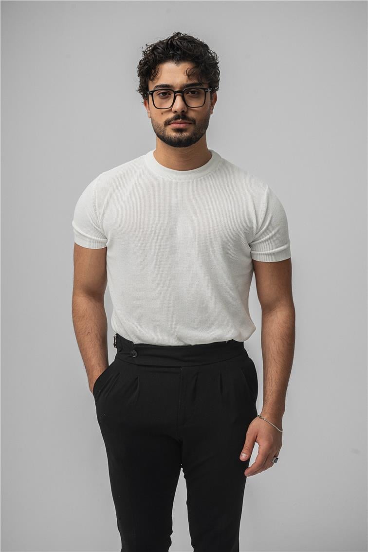 Dar Kalıp Örme T-Shirt Beyaz