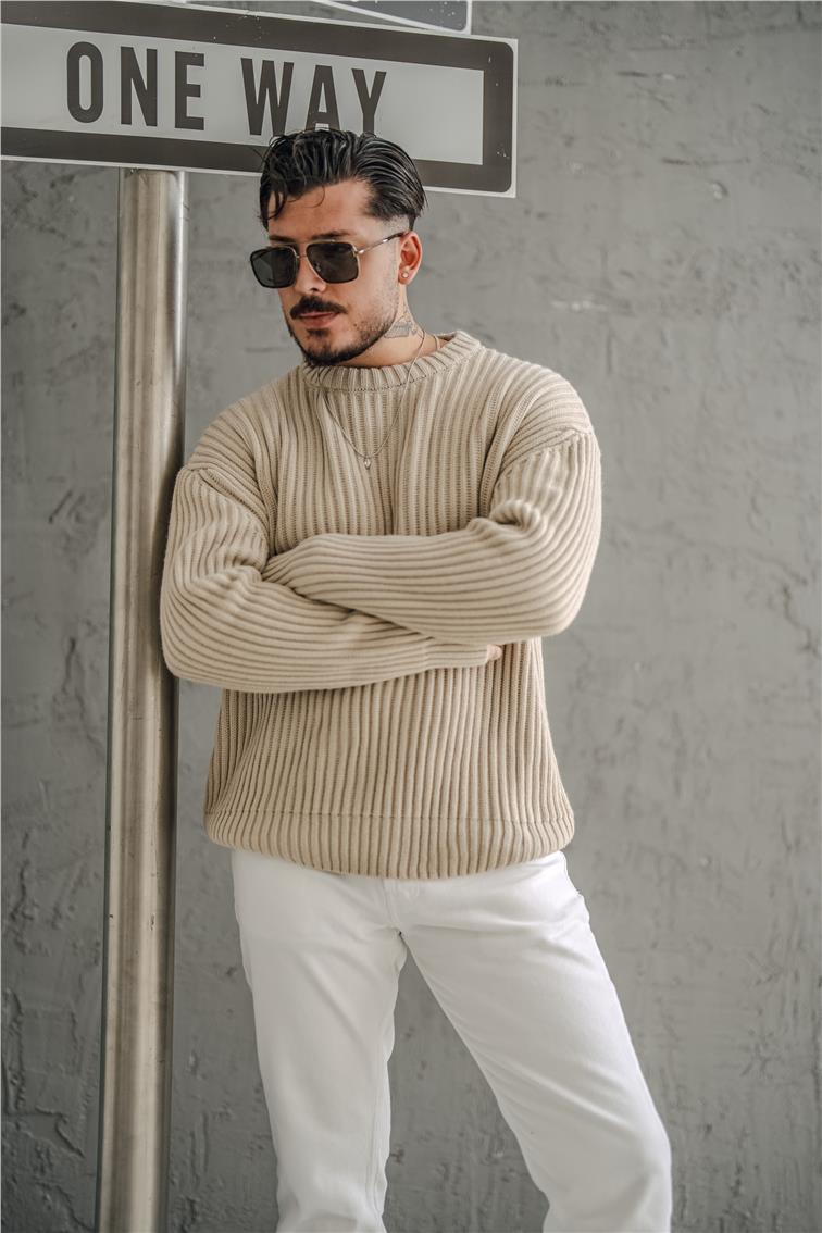 Dolgun Kumaş Oversize Kazak Bej