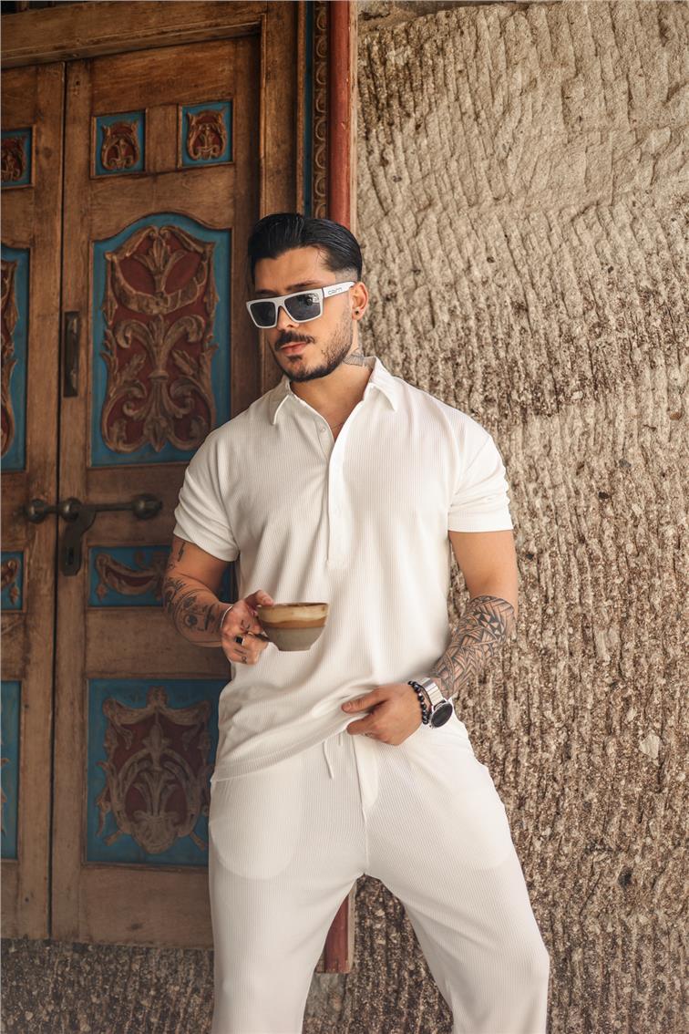 Dört Düğmeli Oversize Polo Yaka Tshırt Beyaz