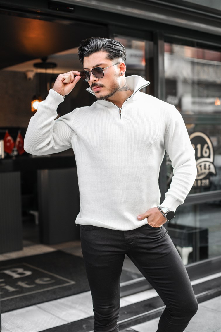 Fermuarlı Boğazlı Örme Kazak