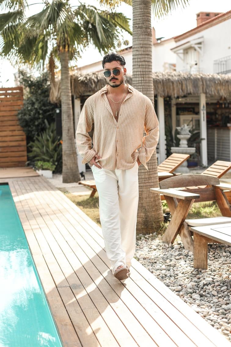 İnce Çizgili Arka Pileli Pamuklu Gömlek Camel