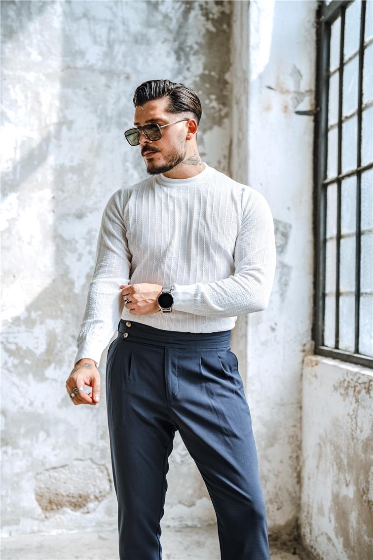 İşlemeli Basic Triko Kazak Beyaz