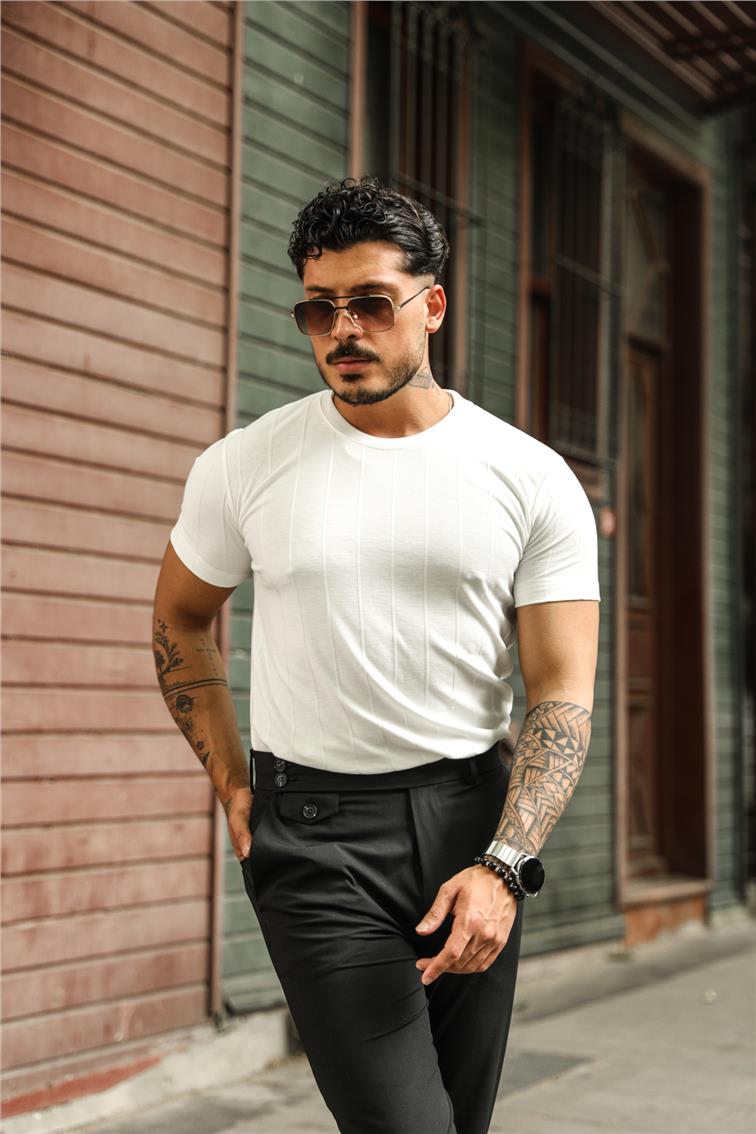 Kabartmalı Şeritli Slim Fit T-Shirt Beyaz