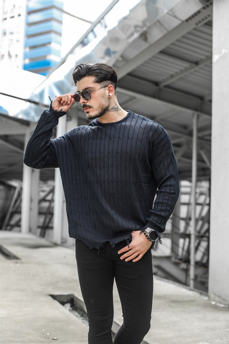 Kendinden Çizgili Oversize Yırtık Kazak
