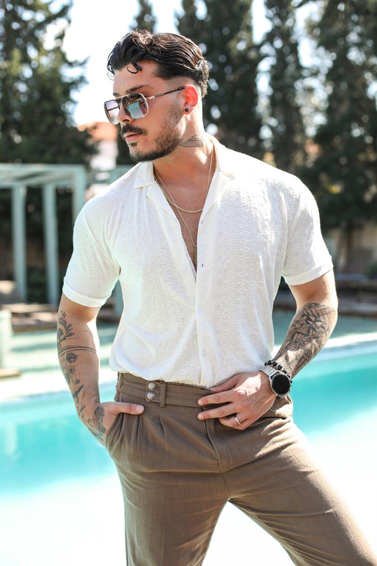 Kendinden Desenli Kısa Kol Slim Fit Gömlek Beyaz