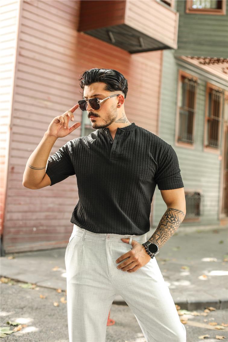 Kolej Yaka Yarım Oversize T-Shirt Siyah