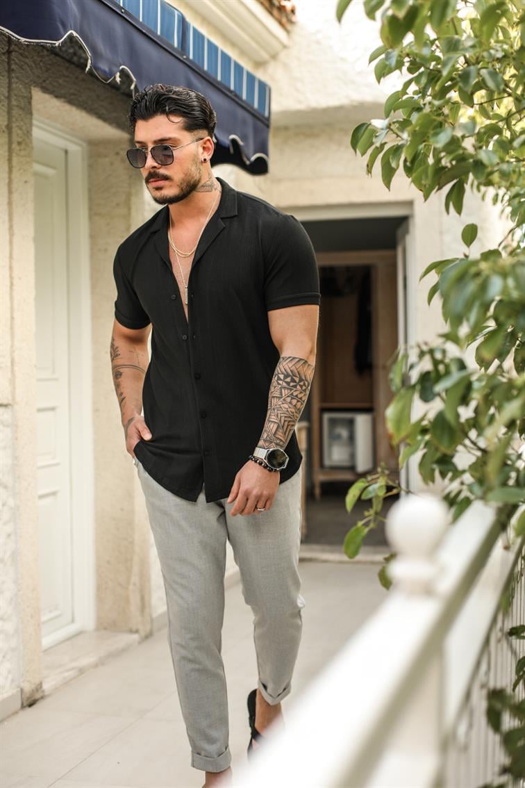 Likralı Slim Fit Dik Şeritli Kısa Kol Gömlek Siyah