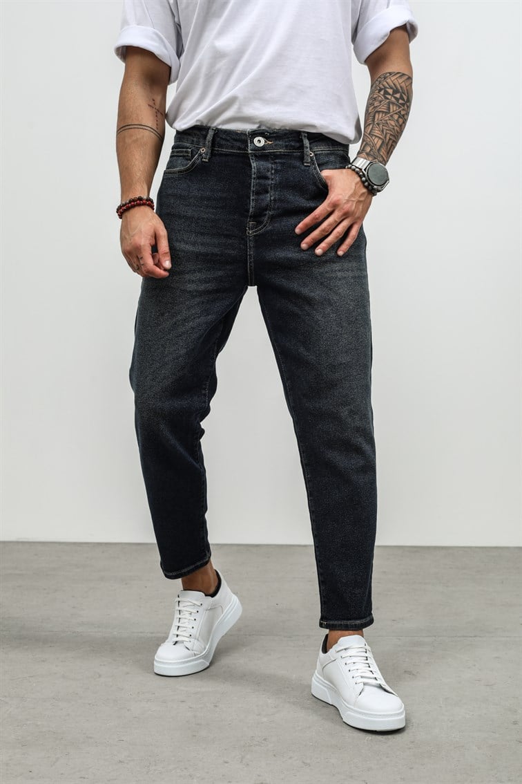 Montesilvano Mom Jean