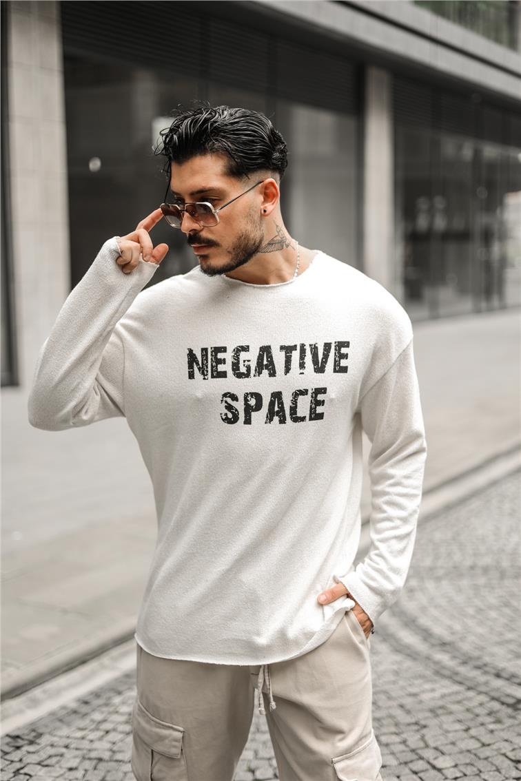 NEGATIVE SPACE Baskılı Kazak Beyaz
