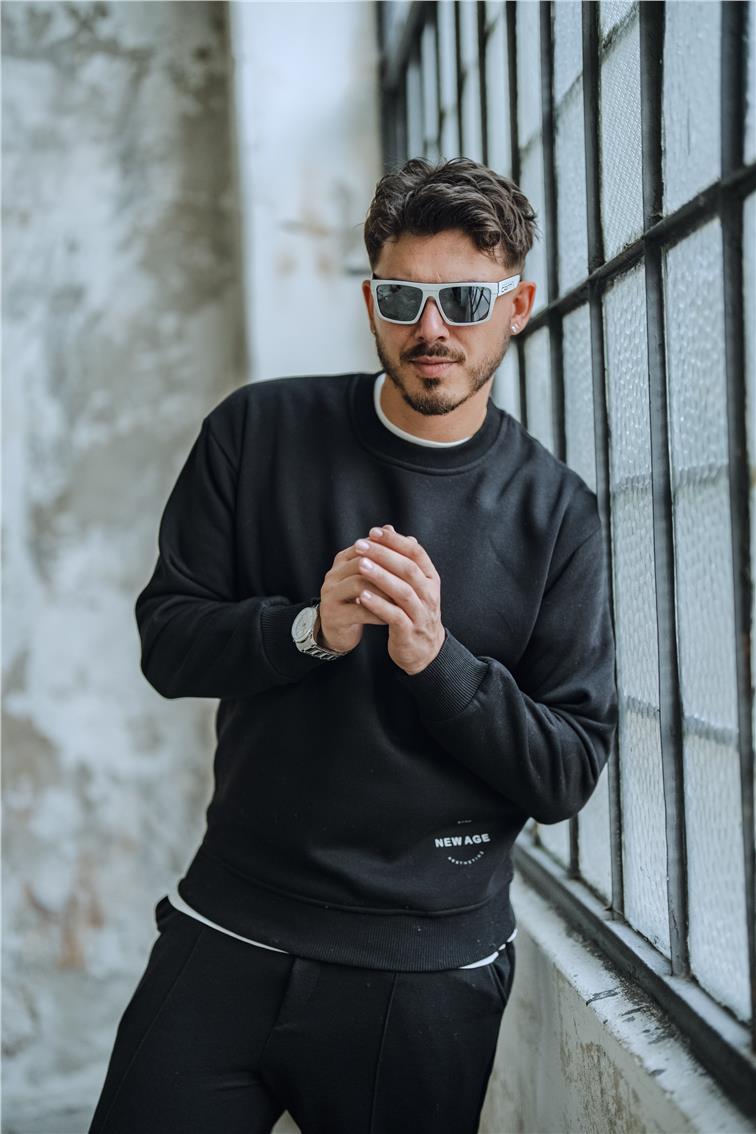 NEW AGE Baskılı Oversize Sweatshirt Siyah