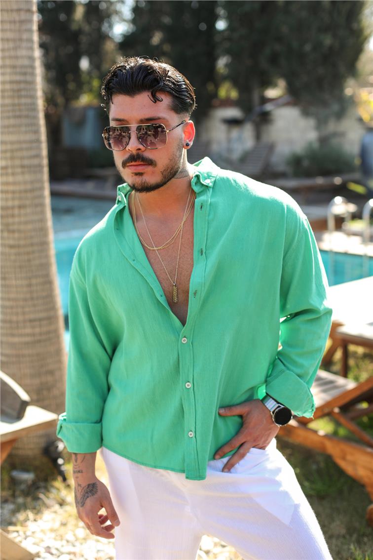 Pamuklu Beyaz Düğmeli Oversize Gömlek Yeşil