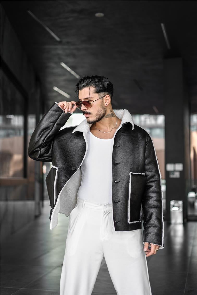 Peluş Detaylı Deri  Oversize Mont Siyah
