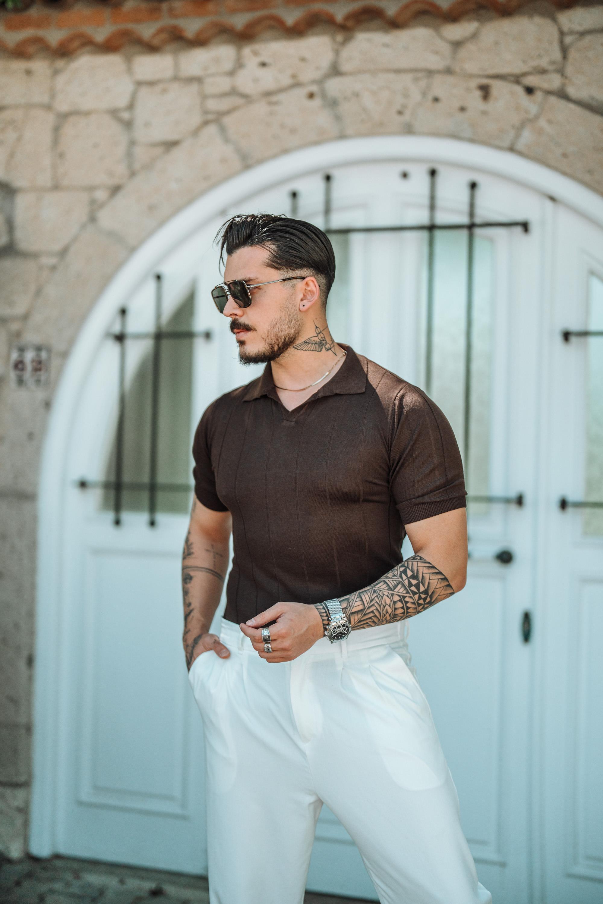 Polo Yaka Geniş Şeritli T-Shirt Koyu Kahve