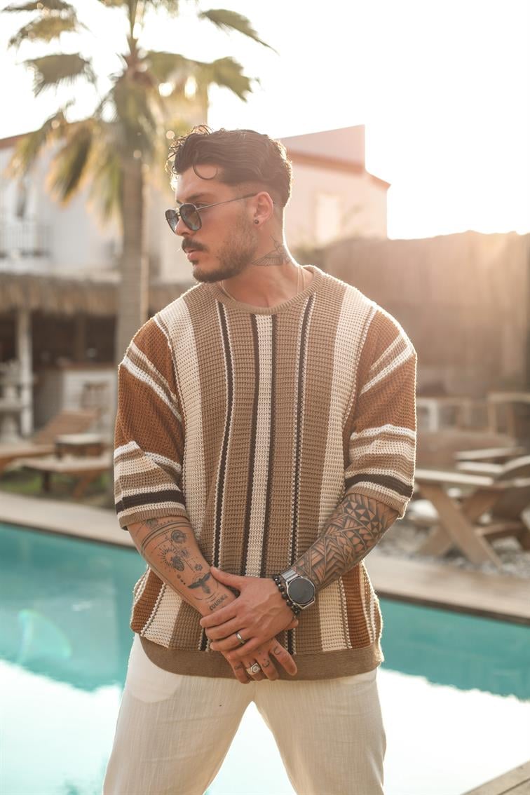 Renkli Şeritli Örme İnce Triko T-Shirt Kahve