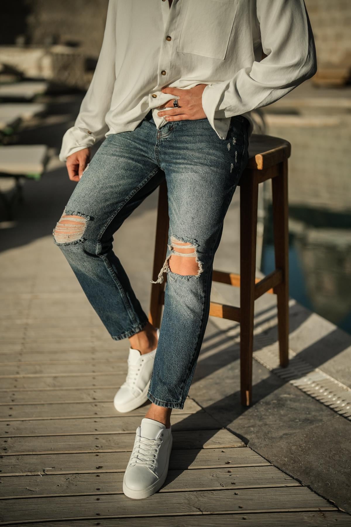 Taşlamalı Yırtıklı Mom Jean Koyu Mavi