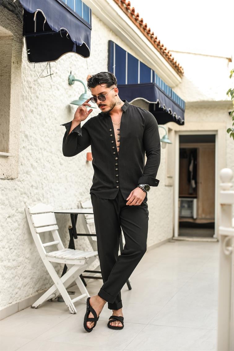 Toka Düğme Detaylı  Regular Fit Gömlek Siyah