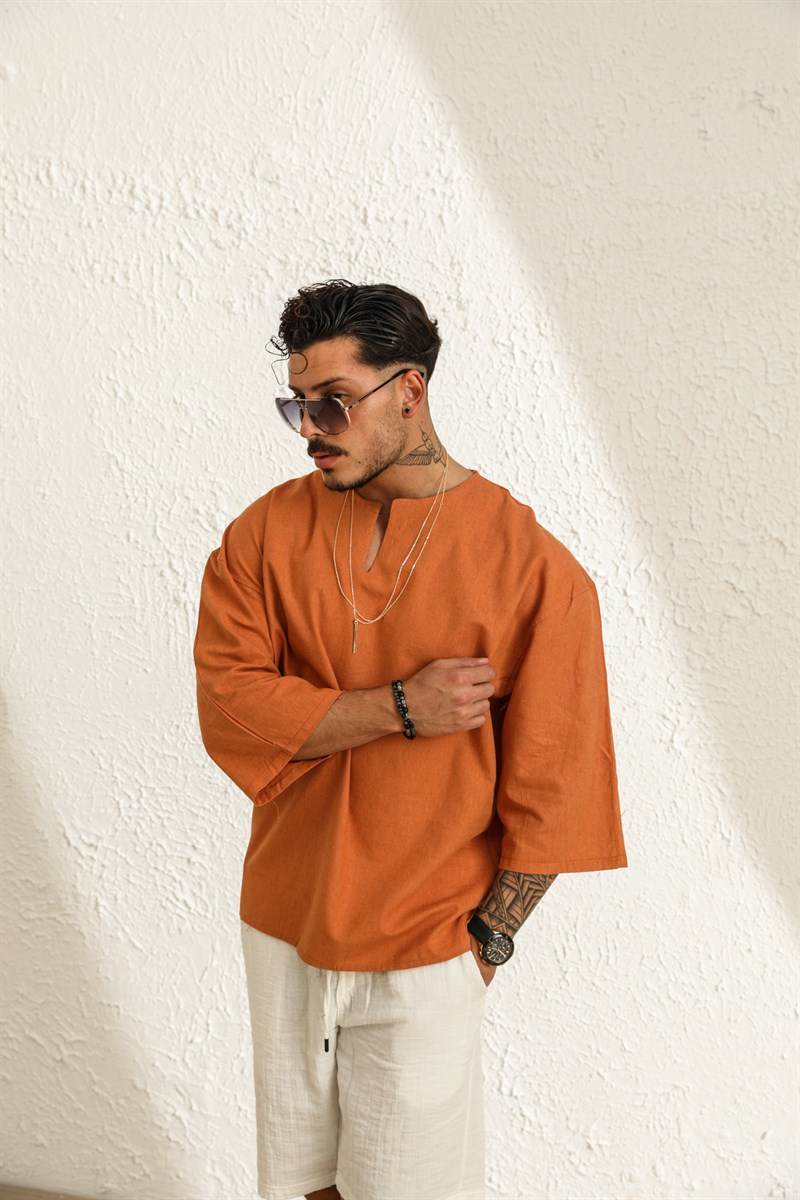 Yaka Detay Fakir Kol T-shirt
