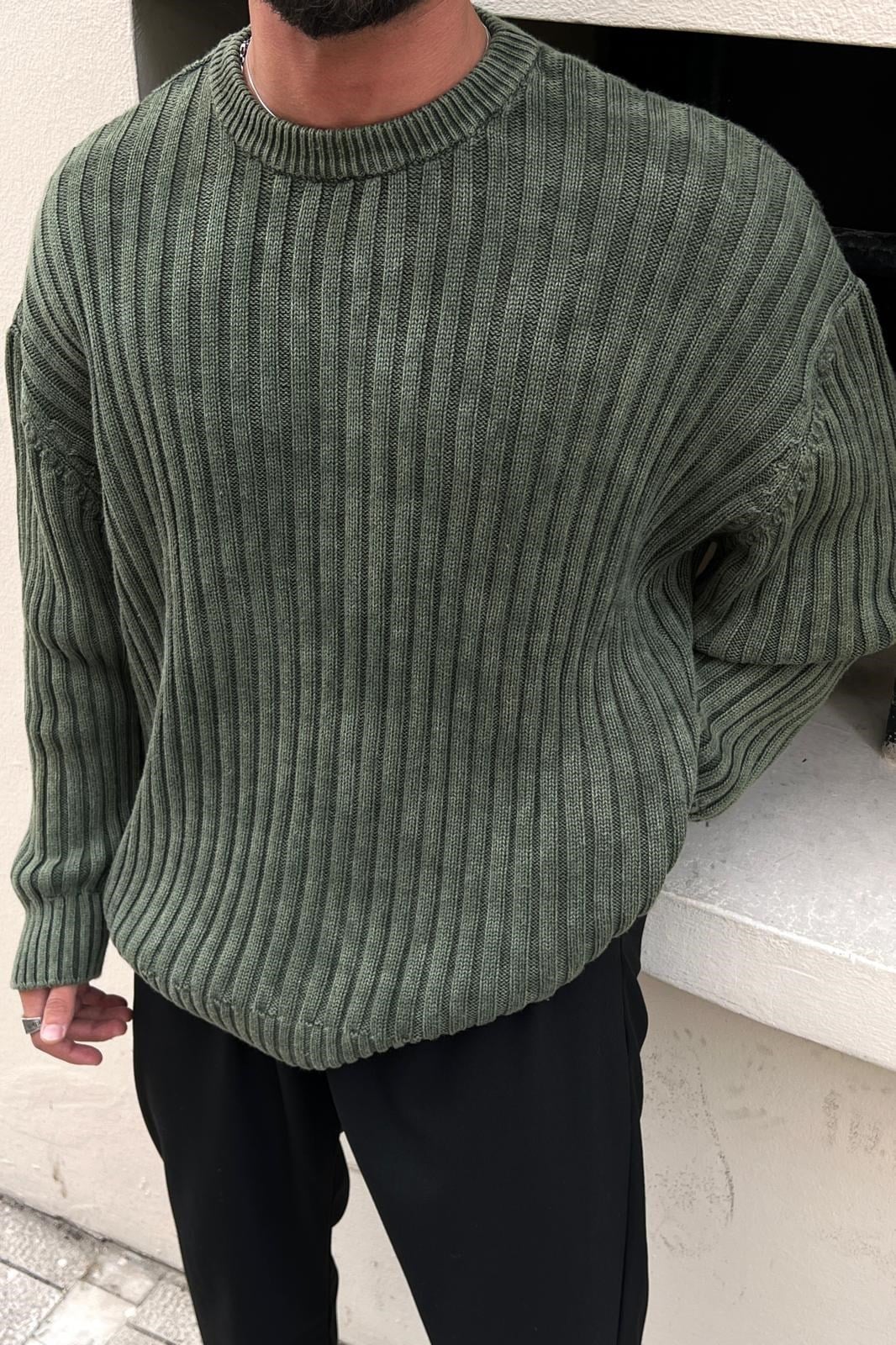 Yıkamalı Dolgun Dokulu Oversize Kazak Yeşil