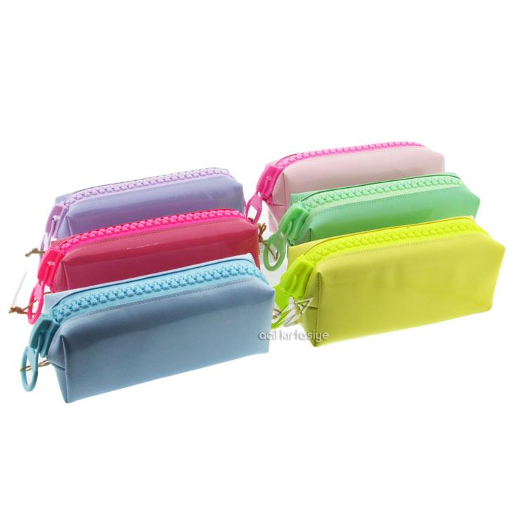 Unicus Big Zip Pastel Rugan Kalem Kutu *24 UNCS-926Unicus Big Zip Pastel Rugan Kalem Kutu *24 UNCS-926 - Kirtasiyem.netKalem Çantaları