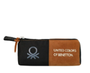 United Colors Of Benetton. Sofistike Erkek Çocuk Üçgen Kalemlik, / Siyah