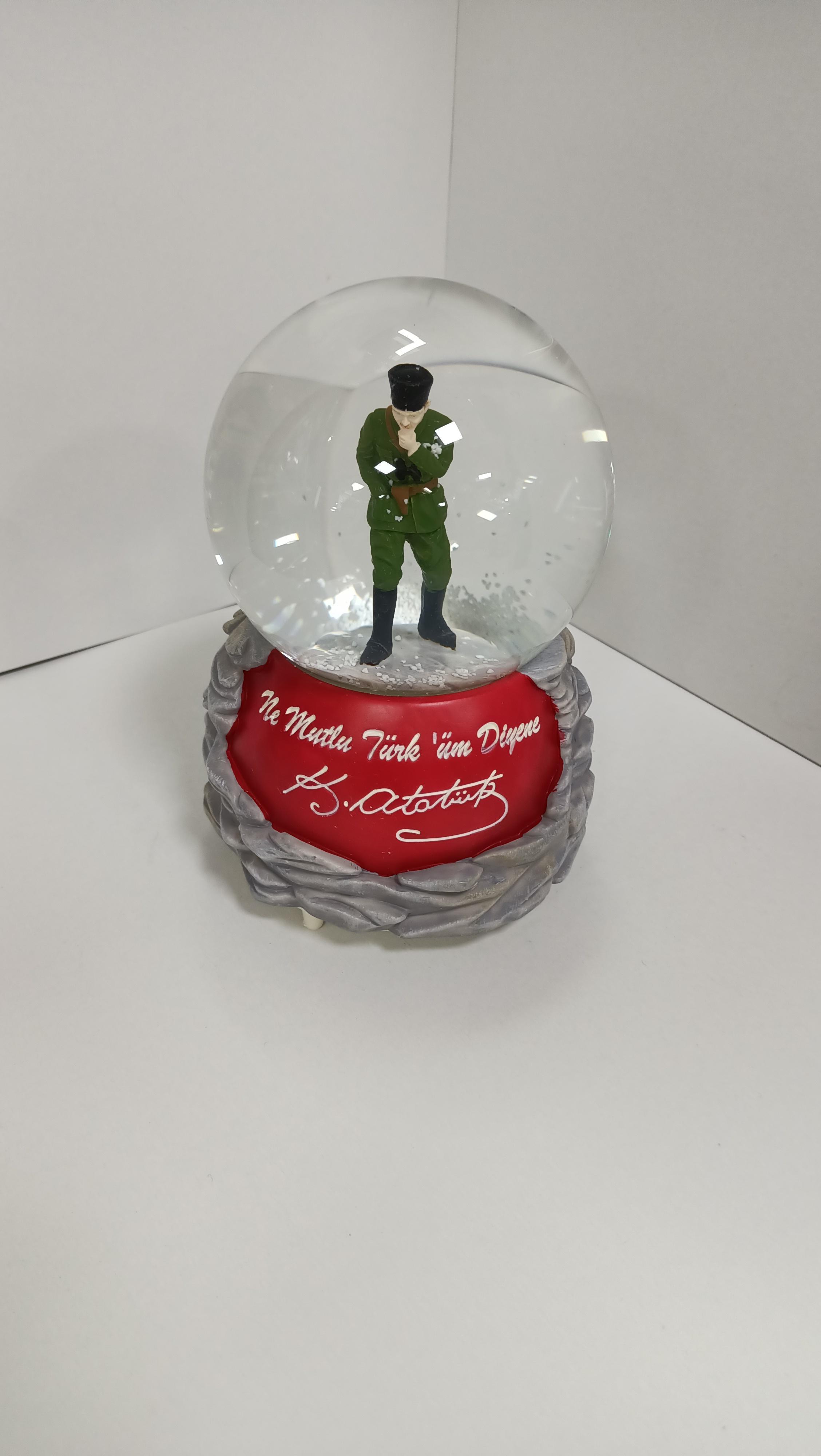 Gift Cloud izmir Marşı Kar Küresi RD148Gift Cloud izmir Marşı Kar Küresi RD148 - Kirtasiyem.netHediyelik Eşyalar