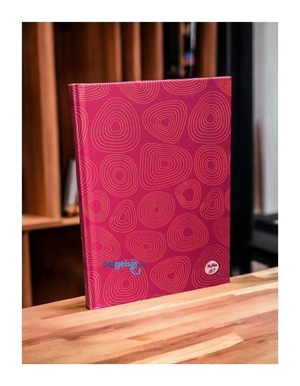 My Mia Art Bordo Dalga Sert Kapak DefterMy Mia Art Bordo Dalga Sert Kapak Defter - Kirtasiyem.netSert Kapak Defterler