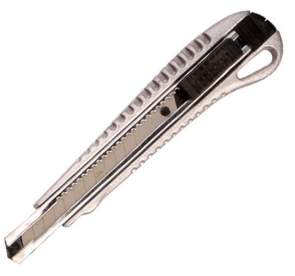 Umix Maket Bıçağı Metal Gövdeli 18 Mm U1008_24  (1 ADET)Umix Maket Bıçağı Metal Gövdeli 18 Mm U1008 *24  - Kirtasiyem.netMaket Bıçakları